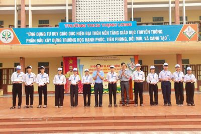 TRƯỜNG THCS THỊNH LONG TUYÊN DƯƠNG VÀ KHEN THƯỞNG THẦY VÀ TRÒ TRONG KỲ THI HỌC SINH GIỎI VĂN HÓA  TỈNH NINH BÌNH NĂM HỌC 2025-2026